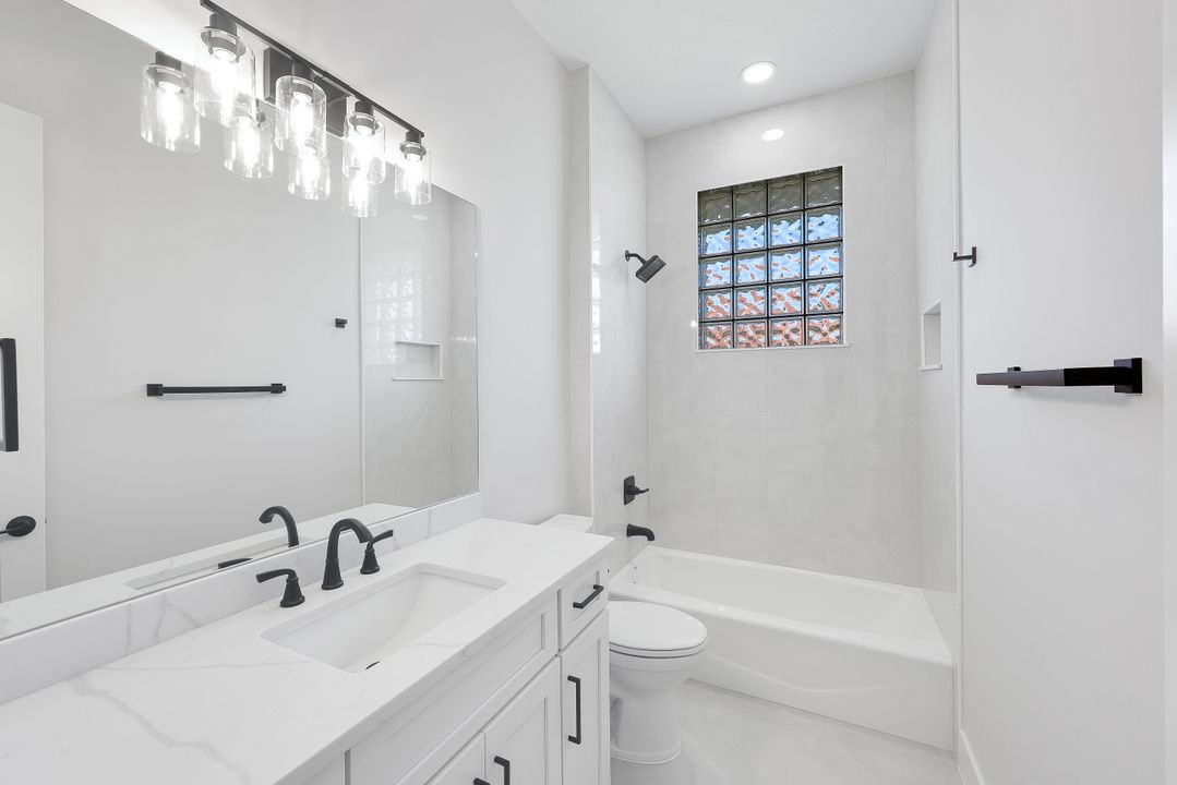 1524 SW 56th Terrace, Cape Coral, FL 33914