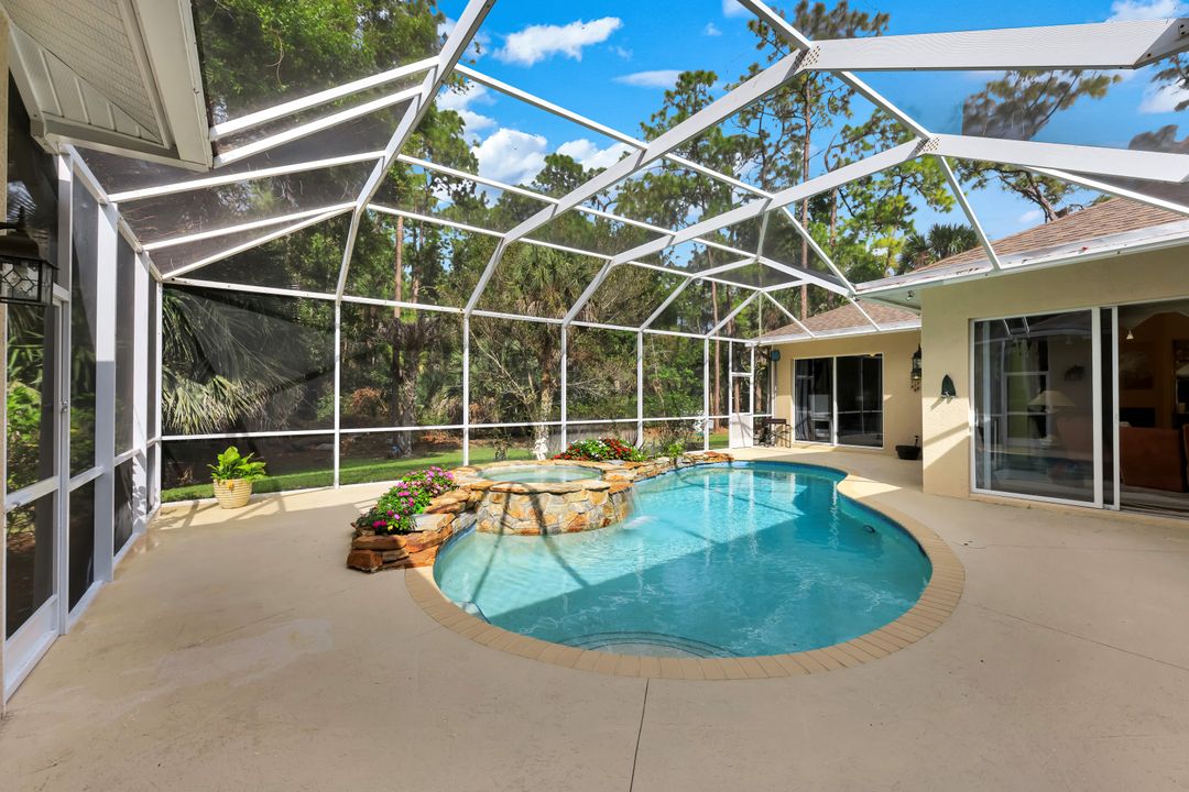 4727 7th Ave SW, Naples, FL 34119