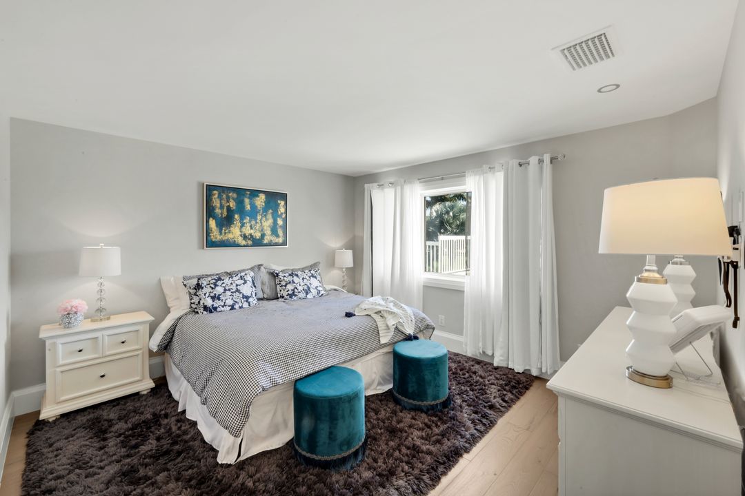 12924 Bald Cypress Ln, Naples, FL 34119