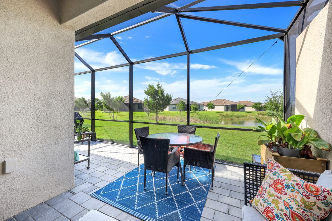 14033 Pine Lodge Ln, Fort Myers, FL 33913