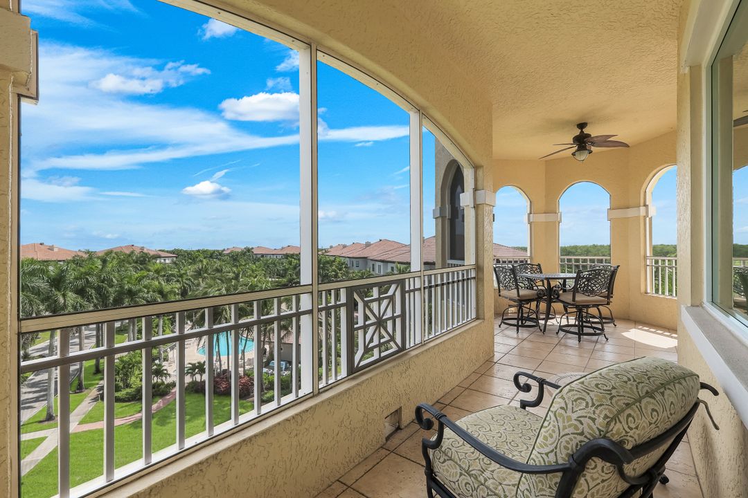 2748 Tiburon Blvd E #C502, Naples, FL 34109