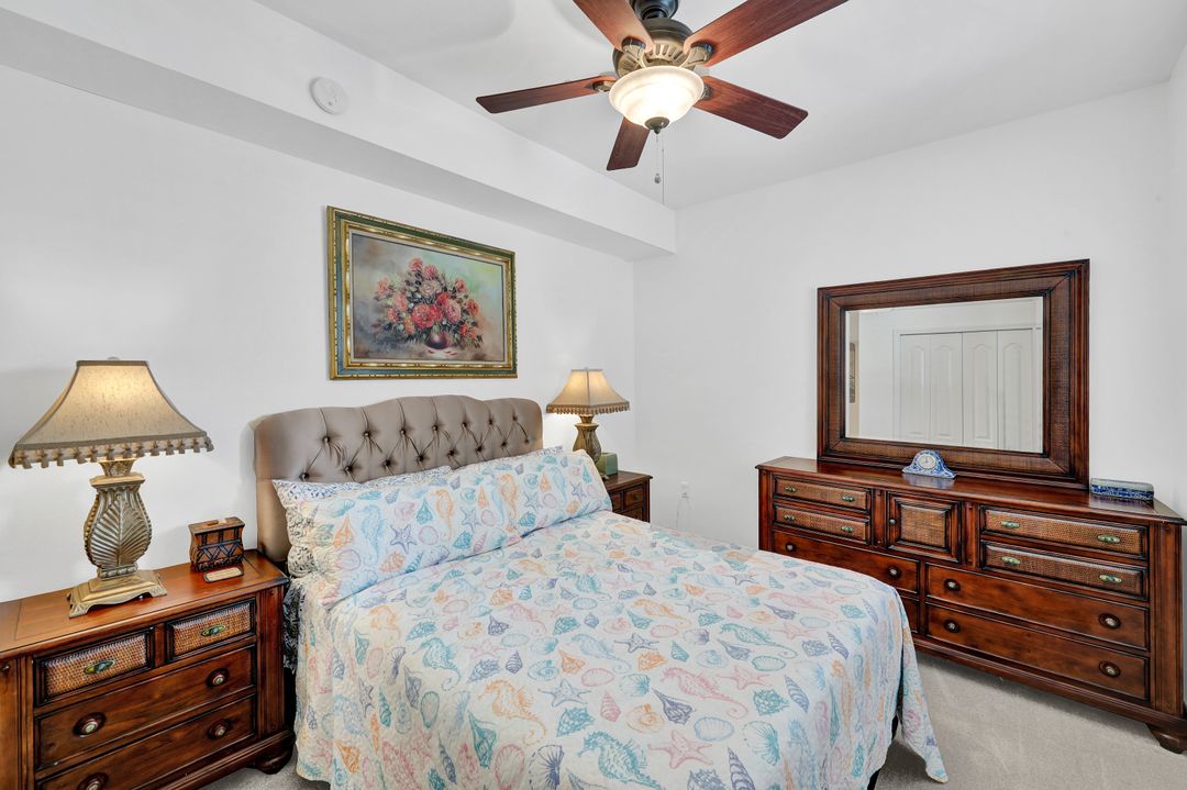 16615 Lake Cir Dr #427, Fort Myers, FL 33908