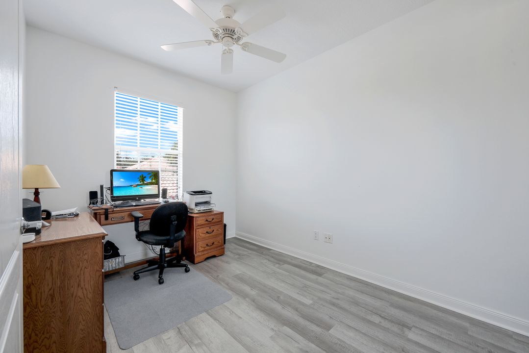 6214 Towncenter Cir, Naples, FL 34119