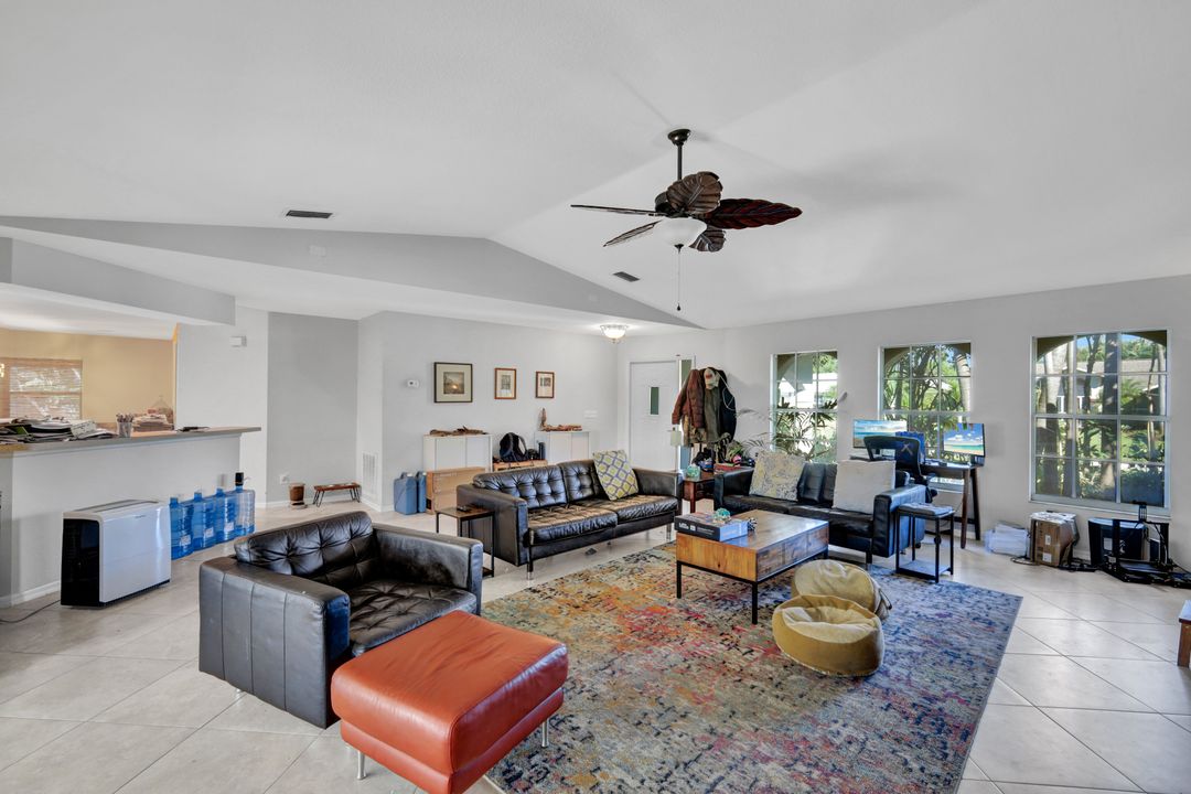 9032 Irving Rd, Fort Myers, FL 33967