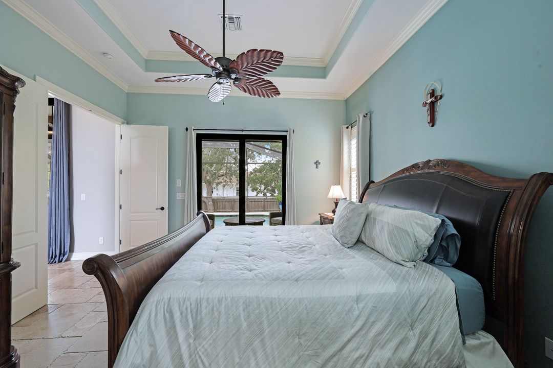 598 Fieldstone Dr, Marco Island, FL 34145