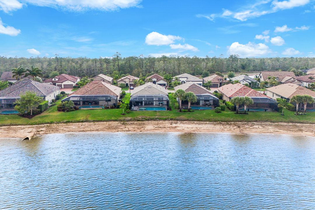 7631 Winding Cypress Dr, Naples, FL 34114