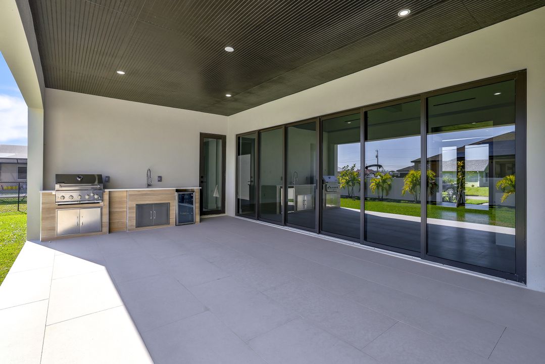 121 NW 36th Ave, Cape Coral, FL 33993