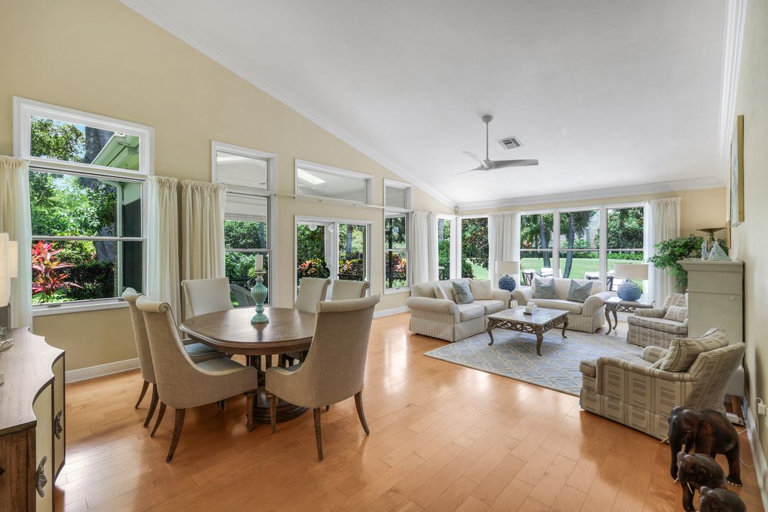 6619 Trident Way, Naples, FL 34108