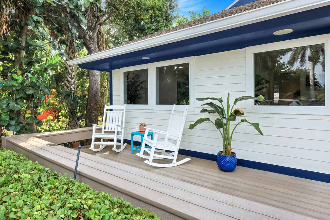 1177 Causeway Blvd, Sanibel, FL 33957