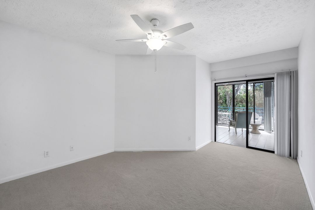 2182 Anchorage Ln  #A, Naples, FL 34104