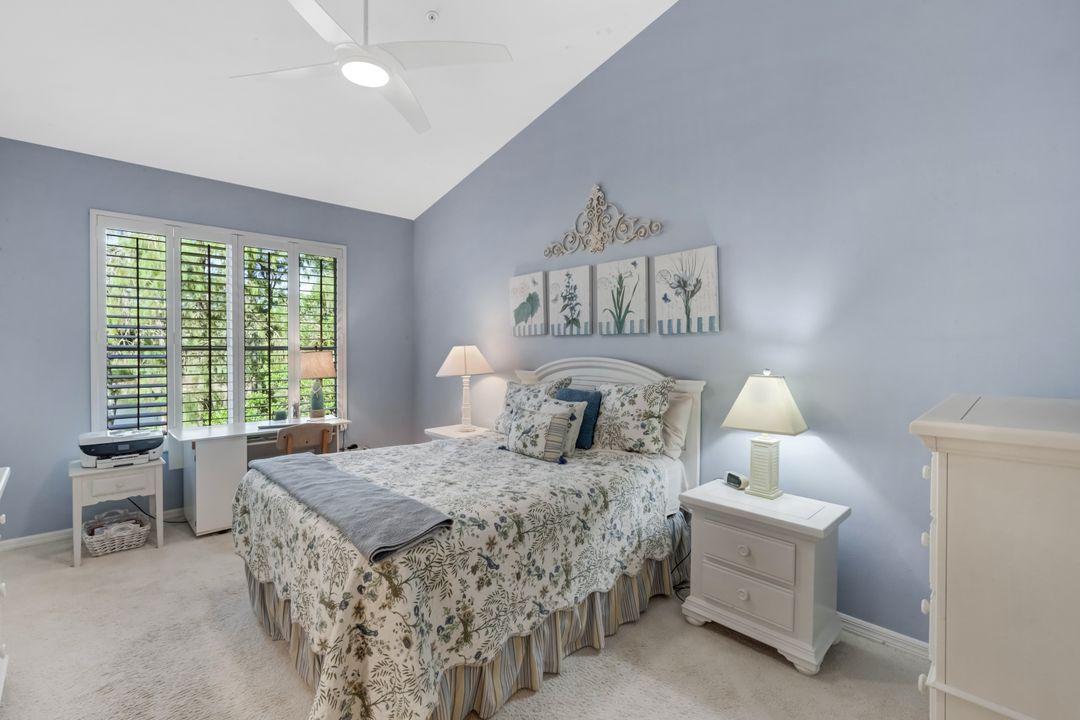 8265 Danbury Blvd #203, Naples, FL 34120