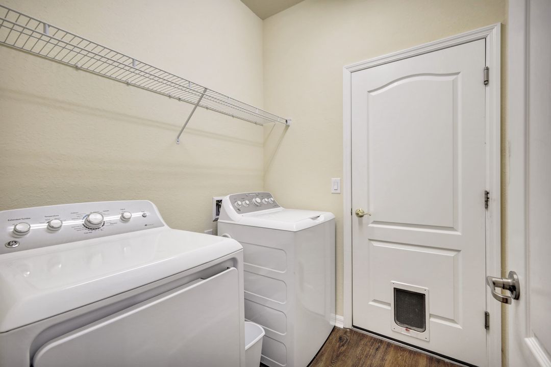 15732 Angelica Dr, Alva, FL 33920