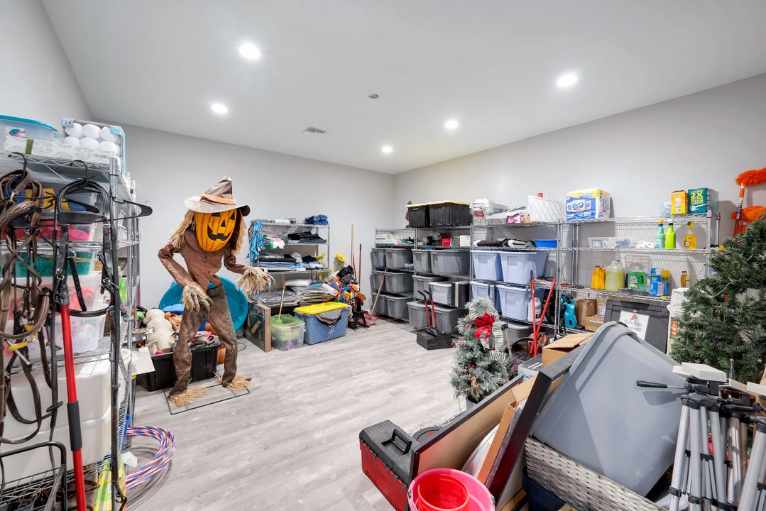 13731 E Terry St, Bonita Springs, FL 34135