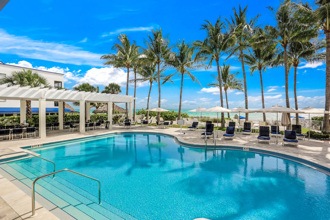 285 Grande Way #1601, Naples, FL 34110