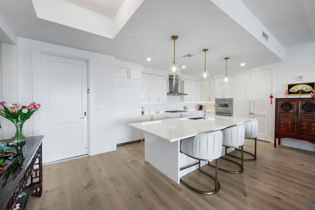 1125 Central Ave #571, Naples, FL 34102