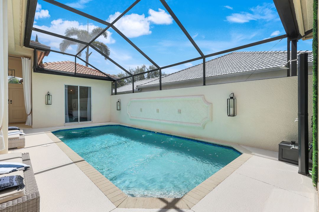 1123 Augusta Falls Way, Naples, FL 34119
