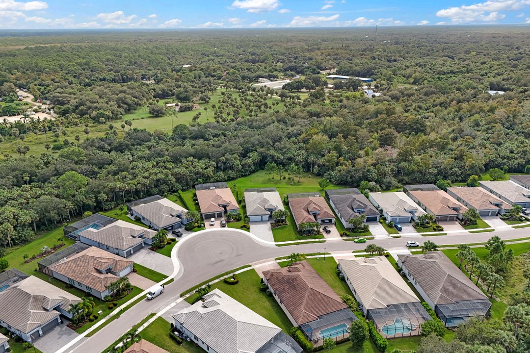 11698 Jasper Ct, Naples, FL 34120