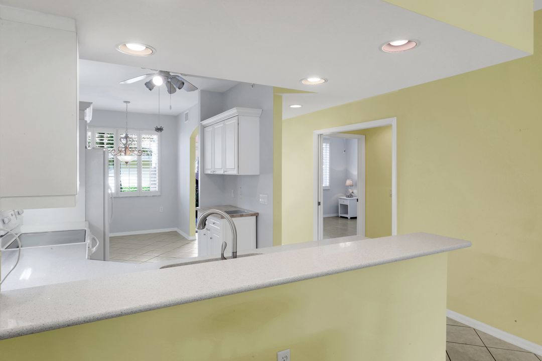 2415 Bayou Ln #3, Naples, FL 34112