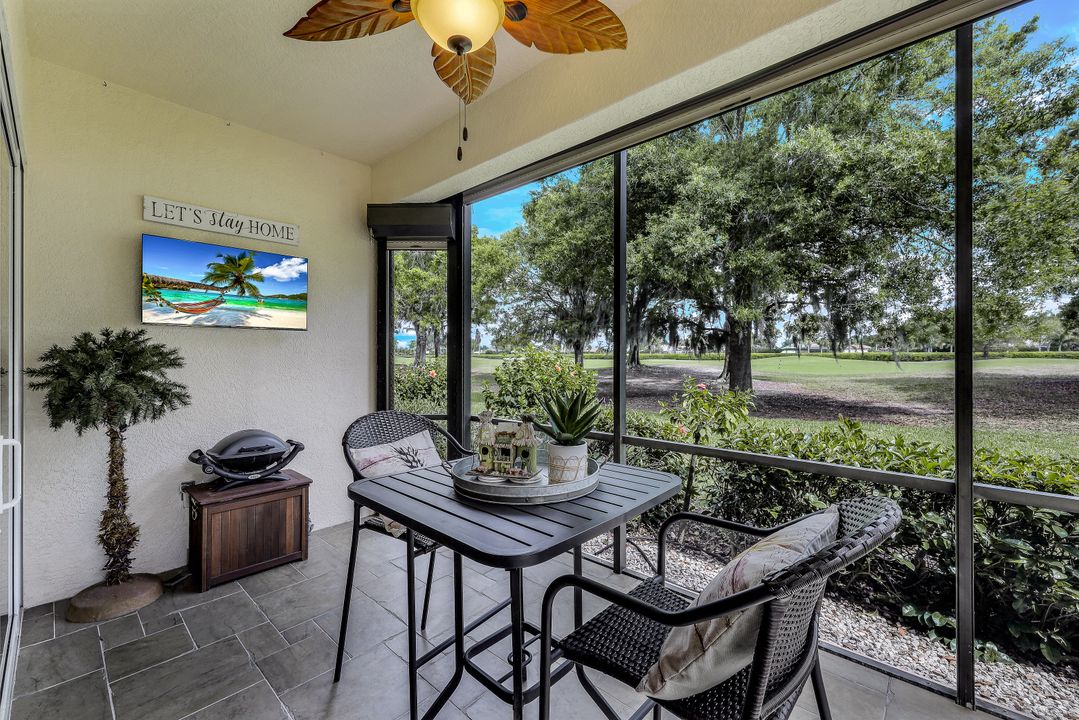 8649 Champions Point #1202, Naples, FL 34113