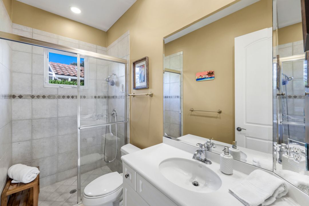 15295 Pembroke Point, Naples, FL 34110