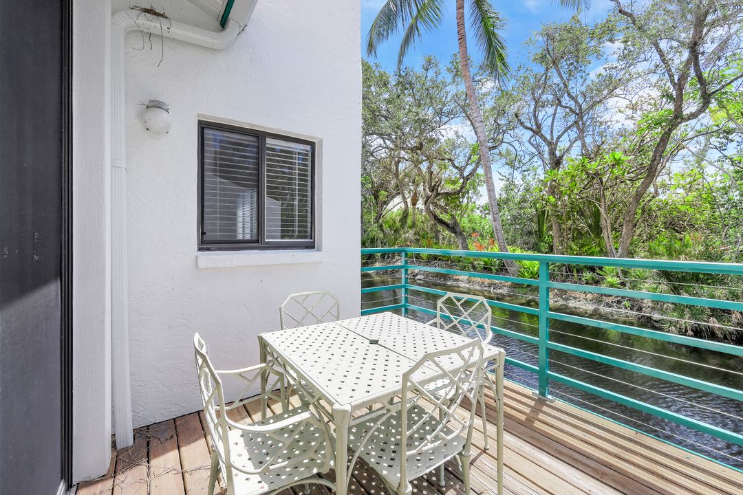 2182 Anchorage Ln  #A, Naples, FL 34104