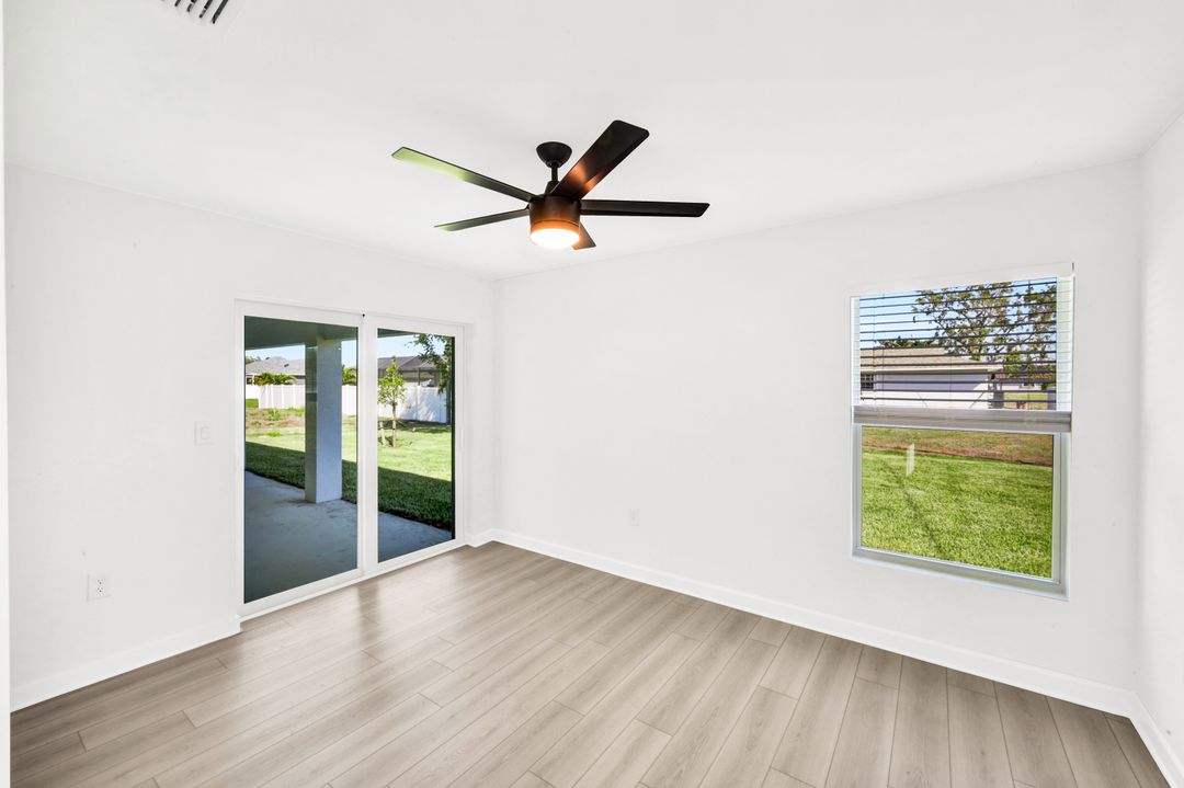 1205 NE 12th St, Cape Coral, FL 33909