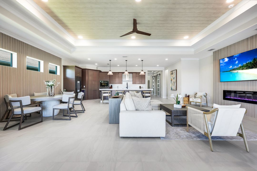 8943 Gustavia Ct, Naples, FL 34112