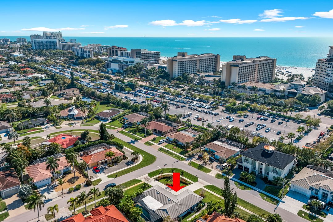 291 W Flamingo Cir, Marco Island, FL 34145