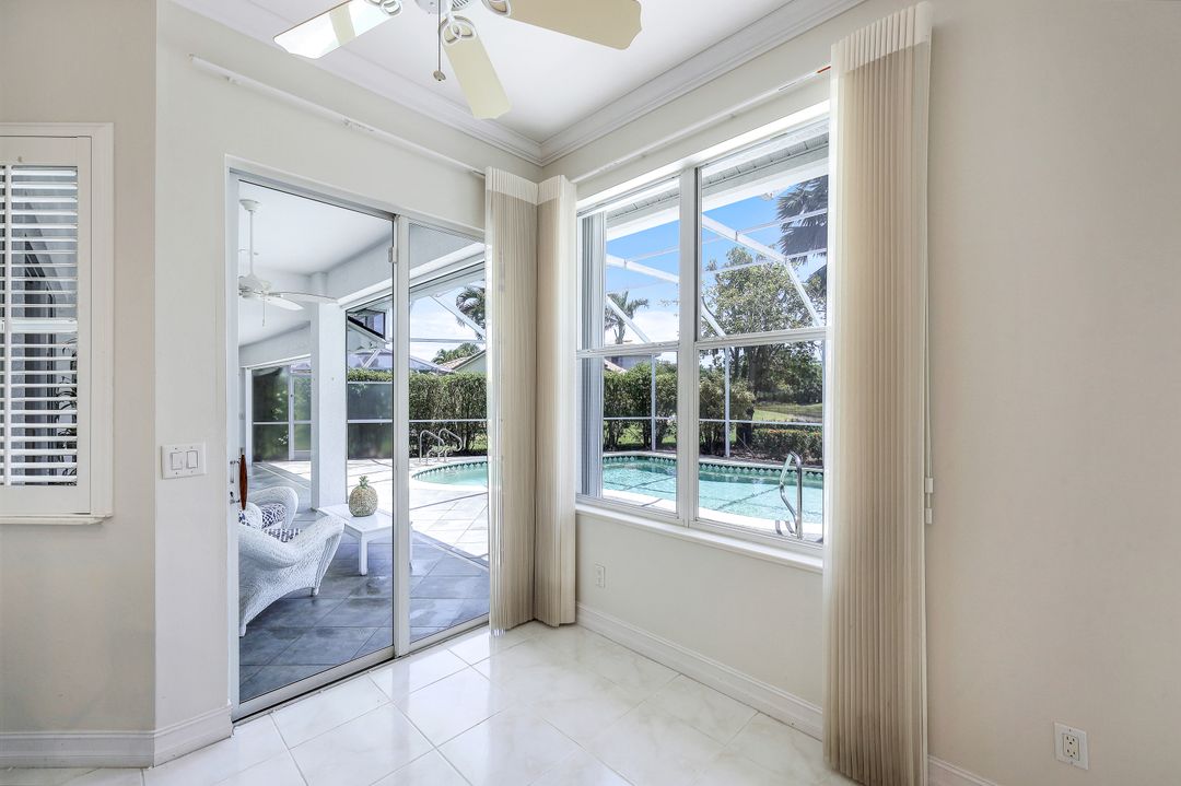 1940 Timberline Dr, Naples, FL 34109