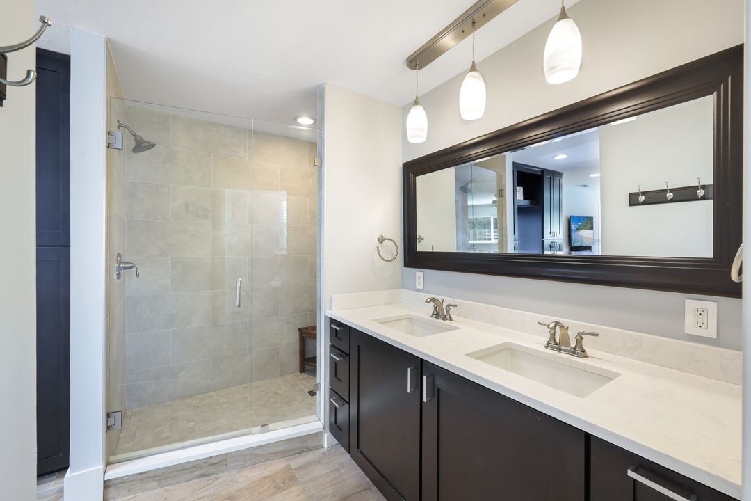 6036 Cedar Tree Ln, Naples, FL 34116