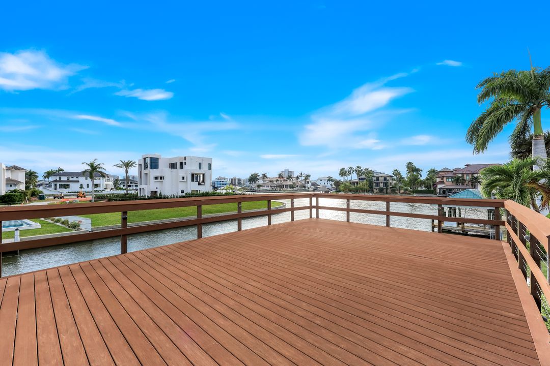 368 Germain Ave, Naples, FL 34108