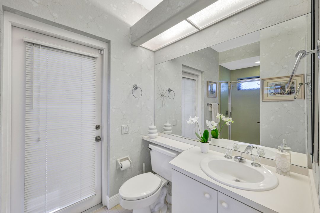 24421 Woodsage Dr, Bonita Springs, FL 34134