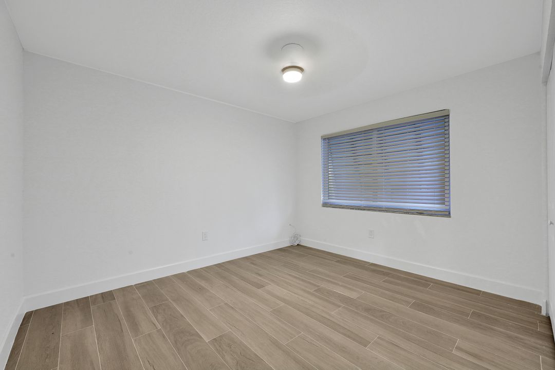 852 Rabbit Rd, Sanibel, FL 33957