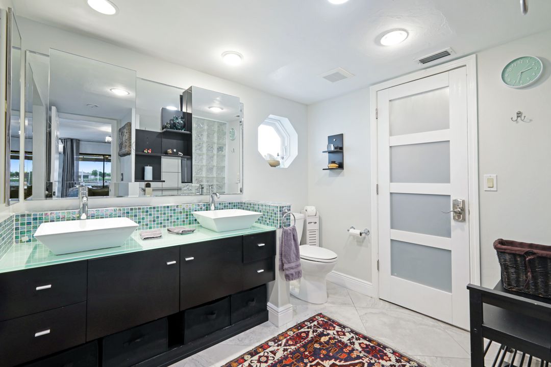 1222 SW 4th Ct, Cape Coral, FL 33991