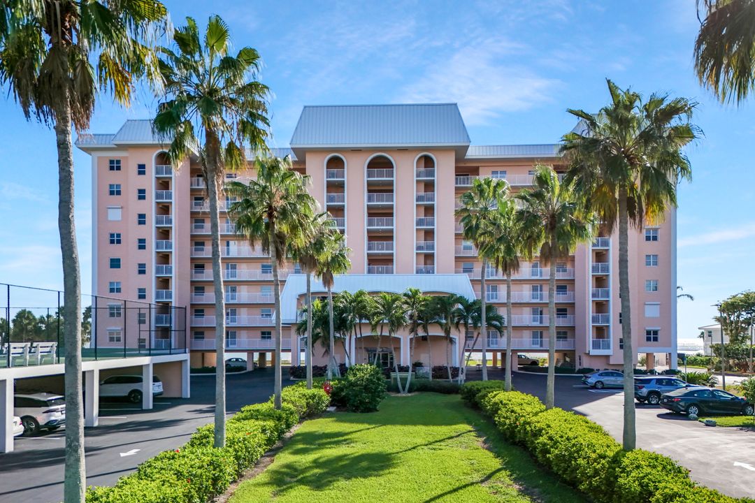 1020 S Collier Blvd #206, Marco Island, FL 34145