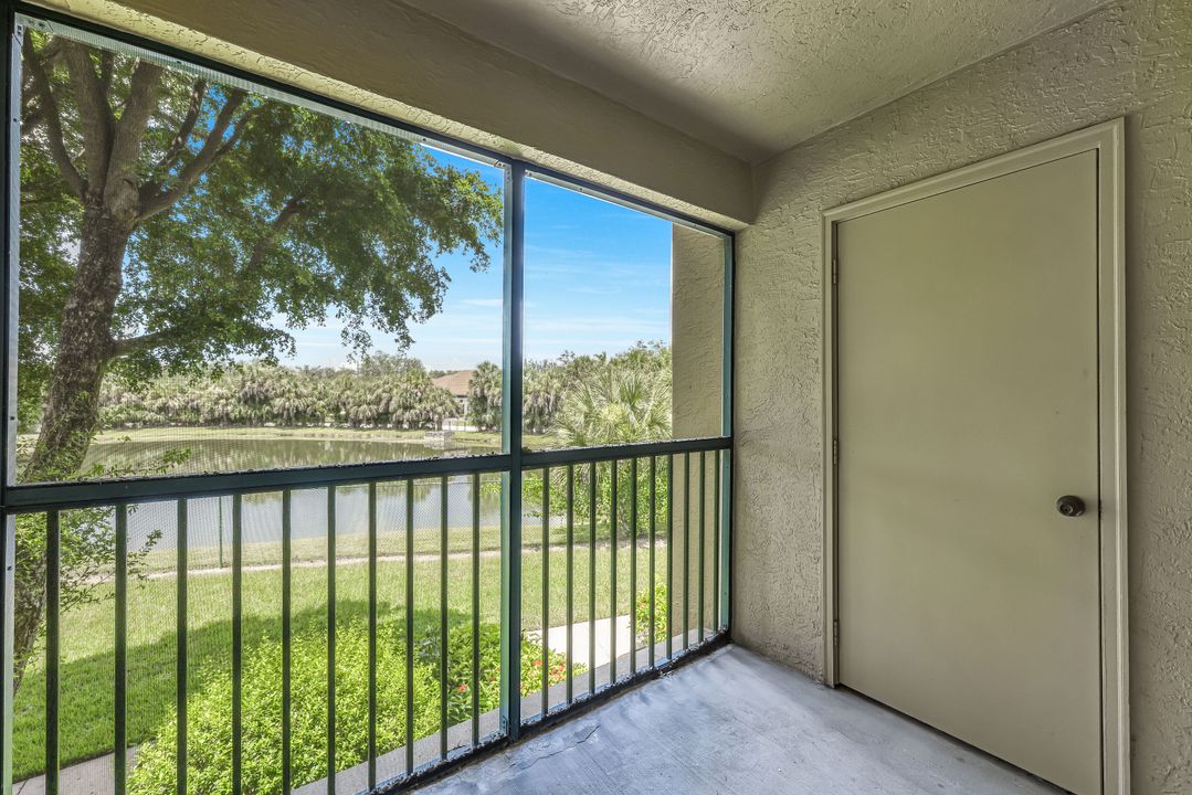 8851 Colonnades Ct W #126, Bonita Springs, FL 34135