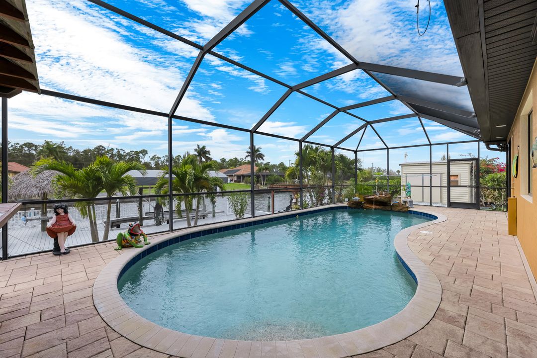 2364 NW 39th Ave, Cape Coral, FL 33993