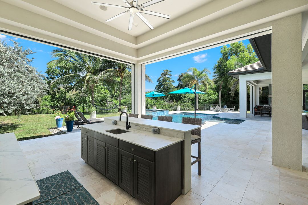 5861 Napa Woods Way, Naples, FL 34116