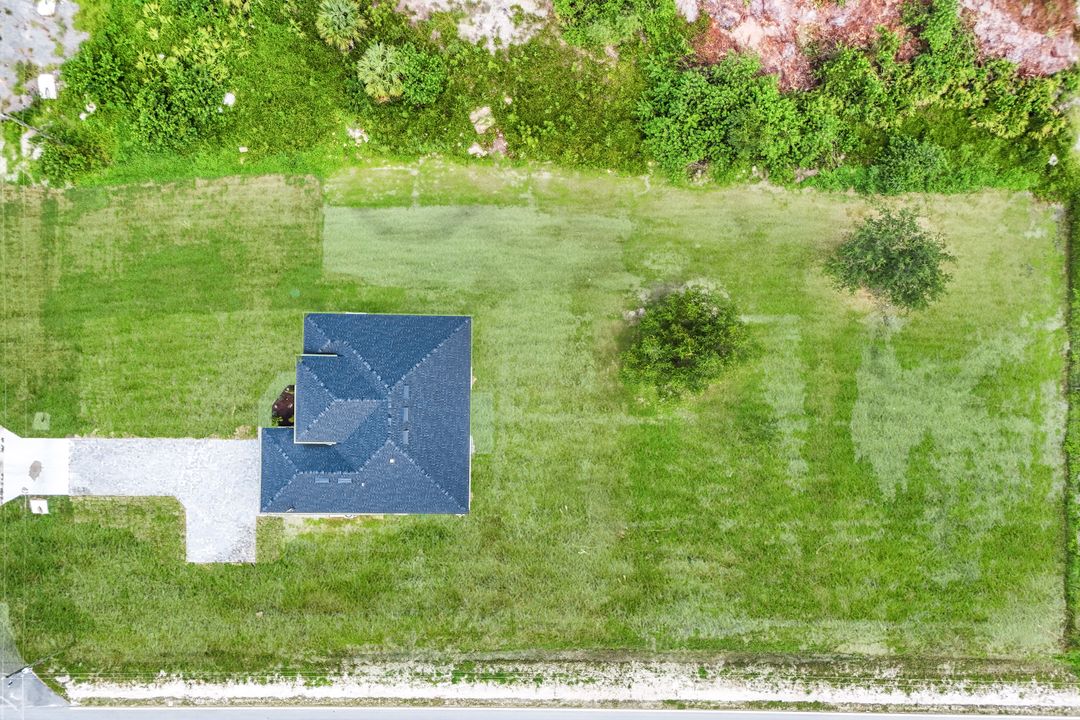 7681 15th Terrace, LaBelle, FL 33935