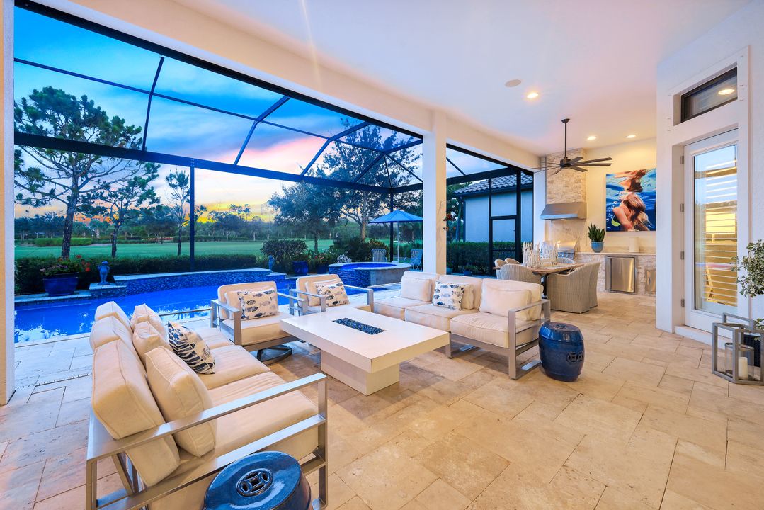 8668 Amour Ct, Naples, FL 34119