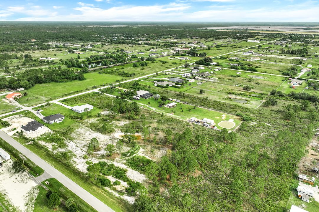 6446 40th St NE, Naples, FL 34120