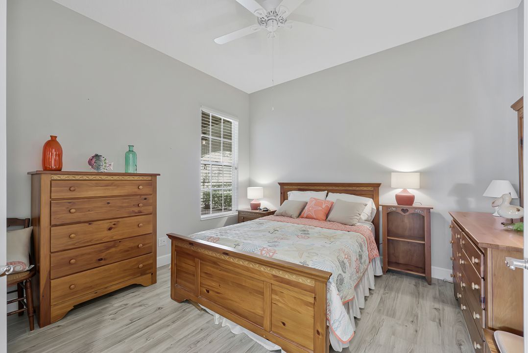 3964 Upolo Ln, Naples, FL 34119