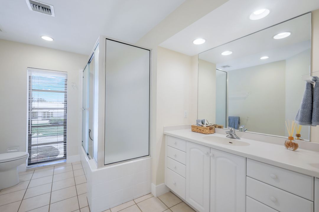 1043 Blue Heron Dr, Sanibel, FL 33957