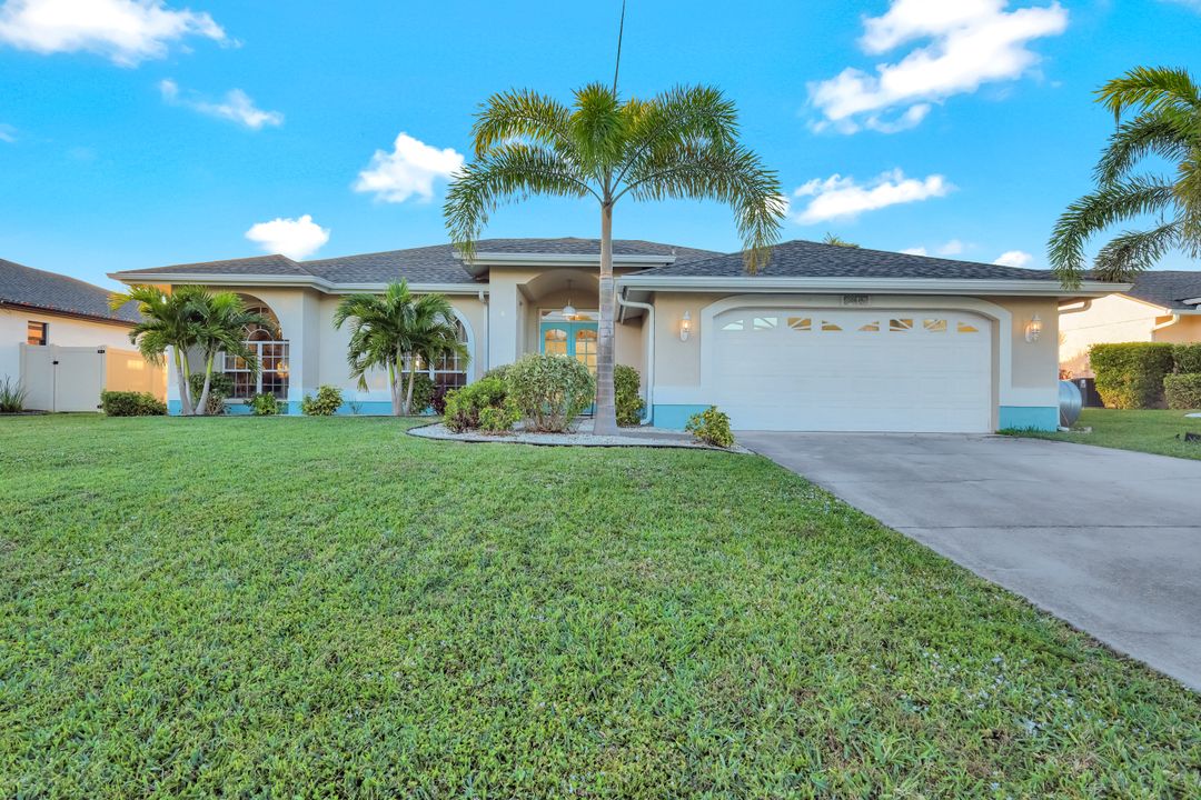 306 SE 15th Pl, Cape Coral, FL 33990