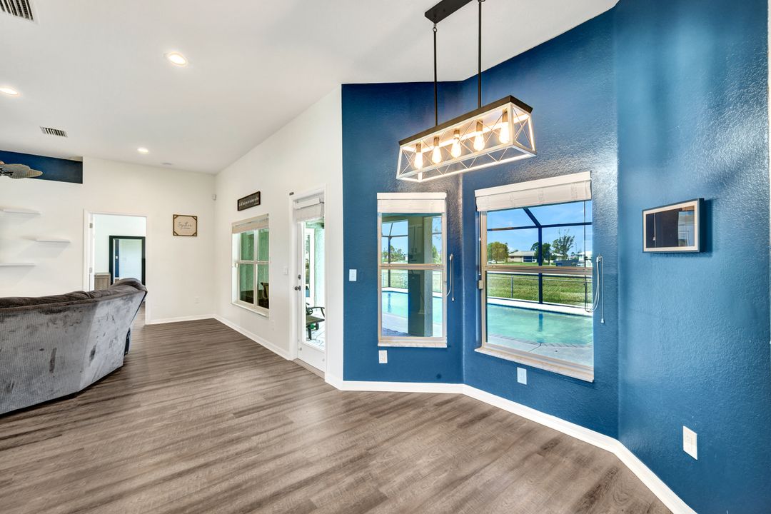 4414 Garden Blvd, Cape Coral, FL 33909