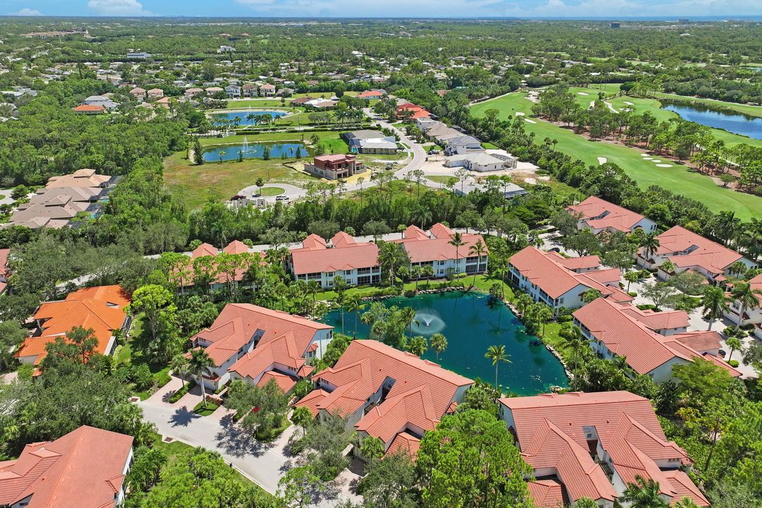 2240 Hawksridge Dr #2201, Naples, FL 34105