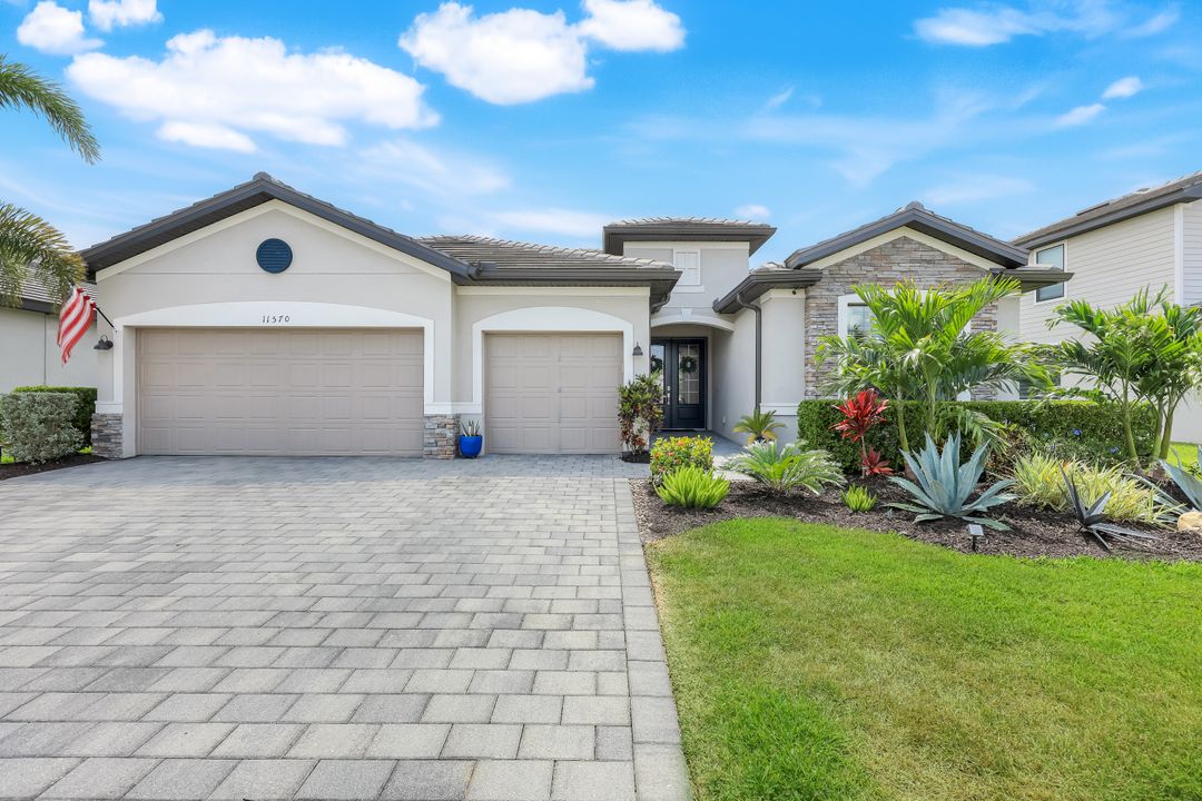 11570 Canopy Loop, Fort Myers, FL 33913