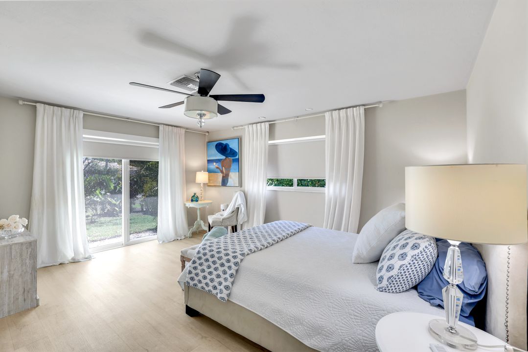 699 104th Ave N, Naples, FL 34108