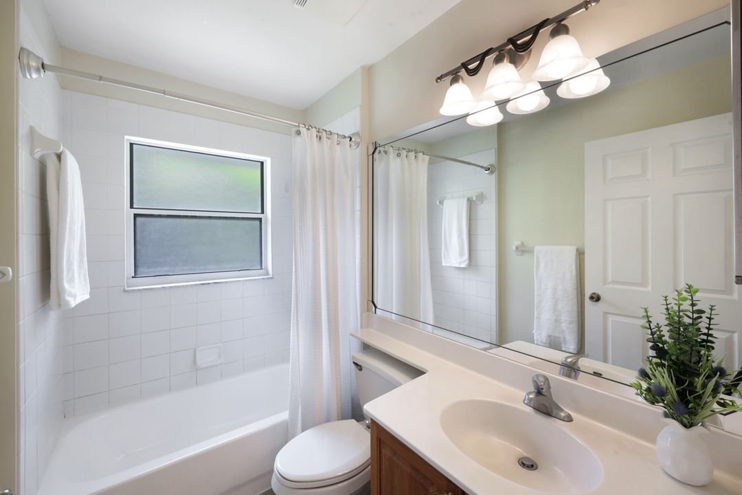 4940 Deerfield Way #201, Naples, FL 34110