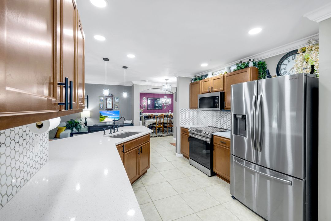 740 Evening Shade Ln, Lehigh Acres, FL 33974